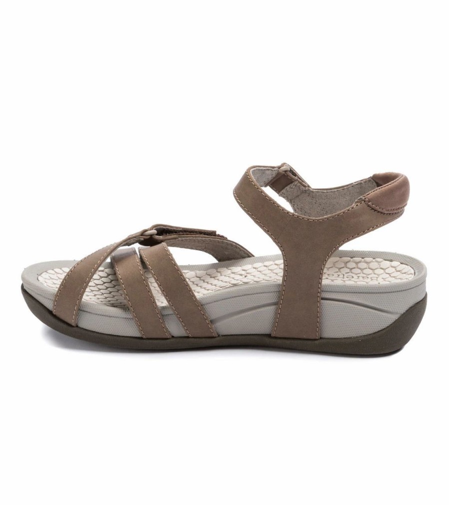 * Danny Sandal Online