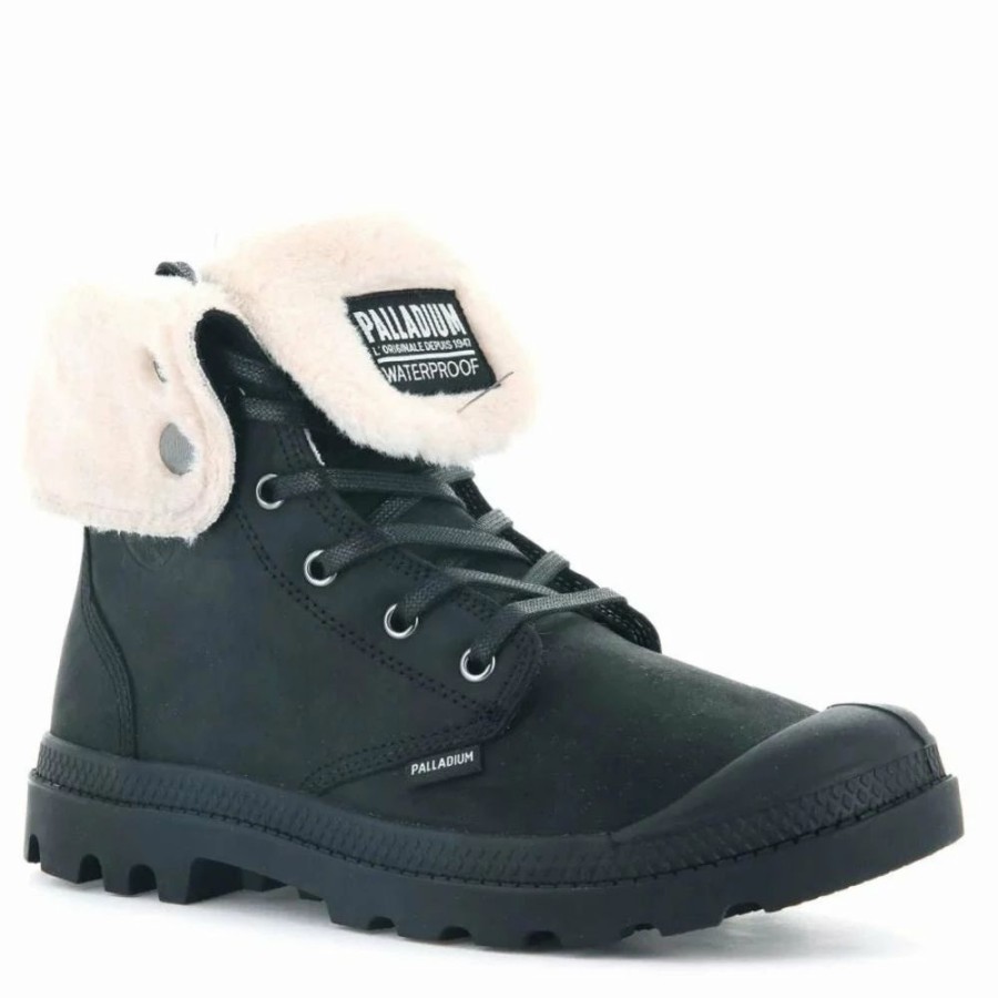 * Palladium Baggy Leather Ess Wps In Black Hot